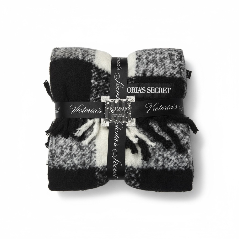 Victoria's Secret White Buffalo Checkered Scarf